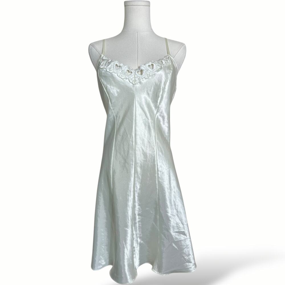 Le Budoir Vintage lingerie| Ivory Slip Dress | bridal | romantic |  satin | M